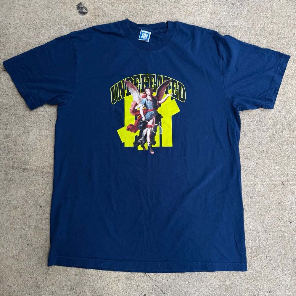 Undefeated Tennis Angel Graphic T-Shirt Navy Blue Size Large